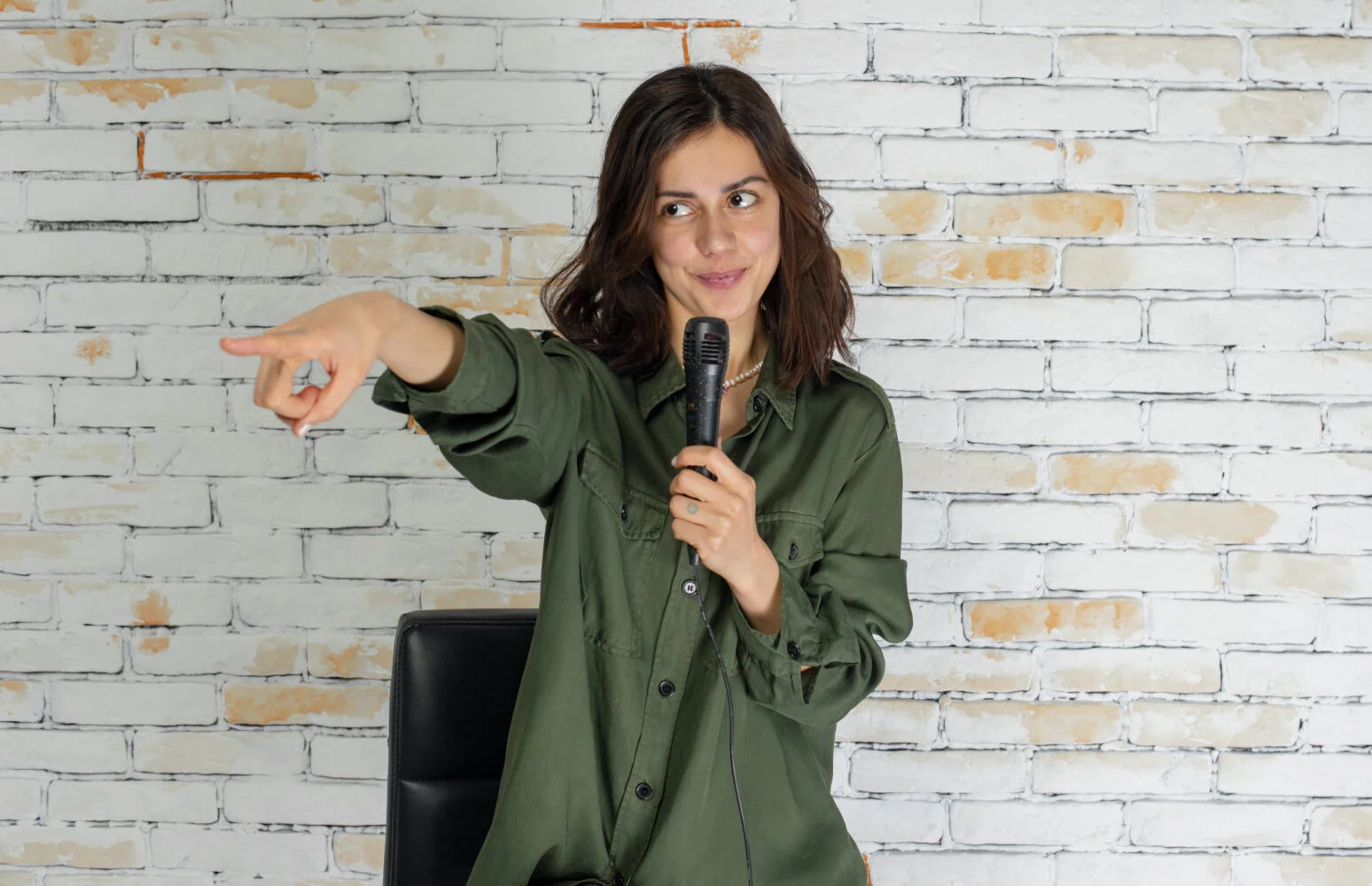 The Ultimate Guide to Mastering Public Speaking in 2023 8 improve speaking skills